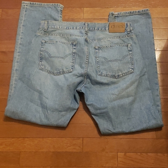 Chaps Straight Fit Men’s Jeans 34x32 Light Wash Classic Denim - Picture 2 of 3